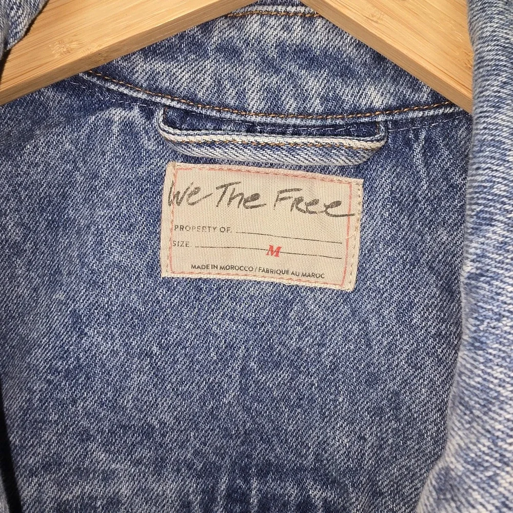 We The Free People Opal Swing Denim Jean Jacket Size M Blue Pleat Back Oversized - Picture 8 of 13